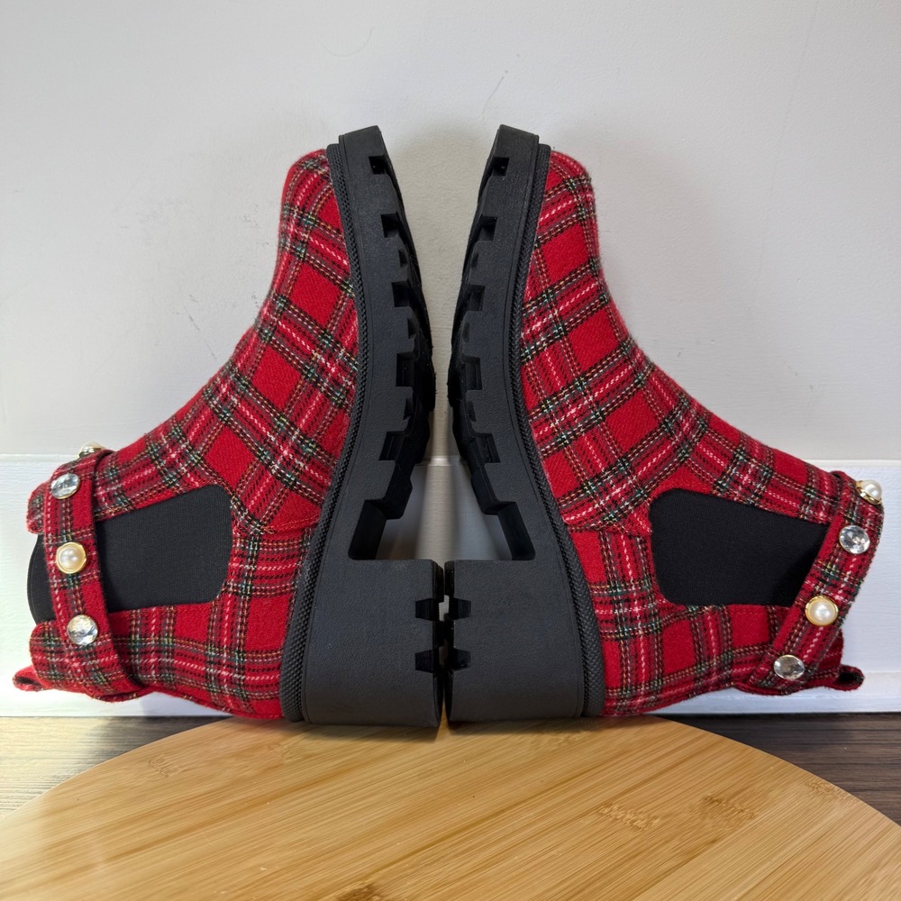 Excellent Sugar Favorite Chelsea Boots Womens 10 Red Plaid Pearl Rhinestone Lug - Picture 5 of 9